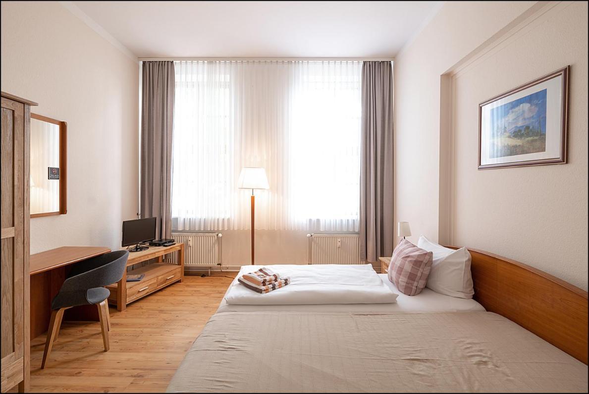 Markt Eins Gaestezimmer Schoppenstedt المظهر الخارجي الصورة