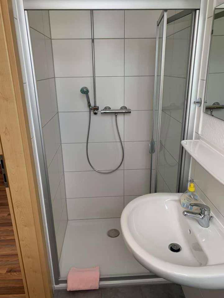 Markt Eins Gaestezimmer Schoppenstedt المظهر الخارجي الصورة
